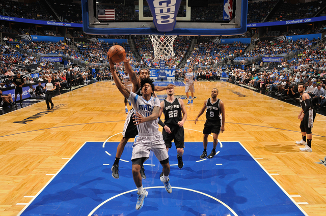 哪里可以免费观看NBA录像回放：免费畅享NBA精彩瞬间：哪里能观看高清录像回放
